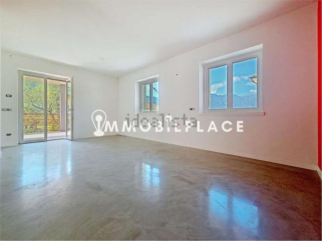 Appartamento in vendita di 102 m² in Frazione Godenzo, 42