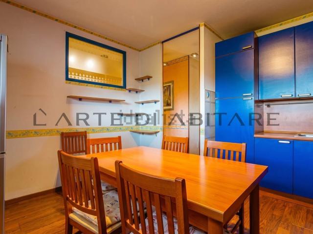 Appartamento in vendita di 102 m² in Piazza Napoli, 24