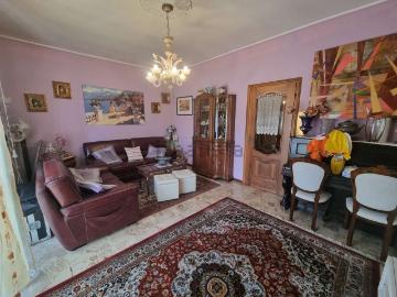Appartamento in vendita di 103 m² in Via Como, 11