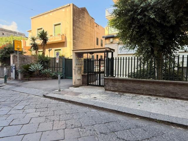 Appartamento in vendita di 103 m² in Via Antonio Santangelo Fulci, 31