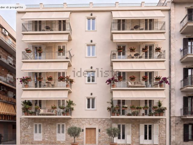 Appartamento in vendita di 103 m² in Via Abramo Lincoln, 35