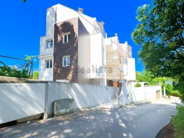 Appartamento in vendita di 103 m² in Via Arenazze, 42