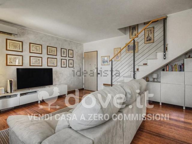 Appartamento in vendita di 103 m² in Via G. Verdi, 26