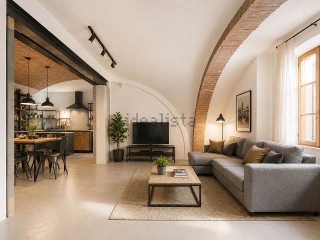 Appartamento in vendita di 103 m² in Via Giuseppe Garibaldi, 60