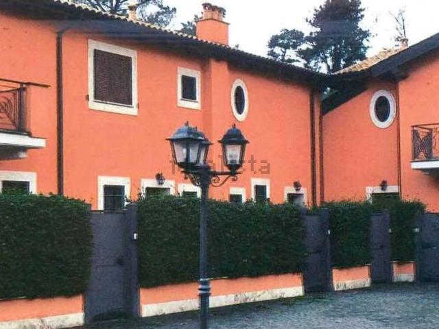 Appartamento in vendita di 103 m² in Via Giuseppe Verdi