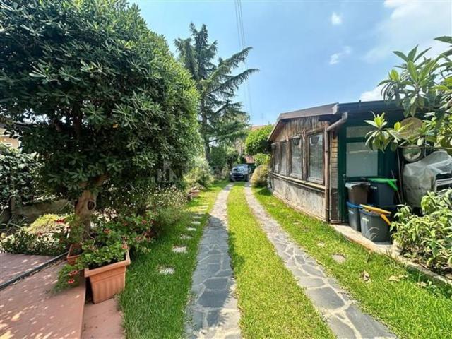 Appartamento in vendita di 103 m² in Via Giovanni Cimabue