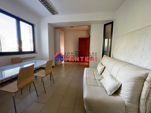Appartamento in vendita di 103 m² in Via Giovanni Amendola