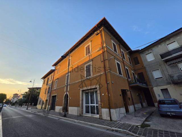 Appartamento in vendita di 103 m² in Via Giovanni Becchetti