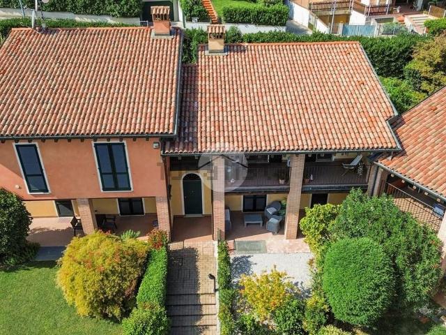 Appartamento in vendita di 103 m² in Via Gramsci, 25
