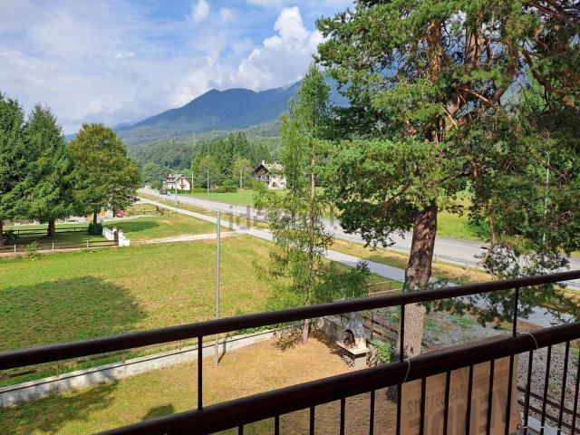 Appartamento in vendita di 103 m² in Via Domodossola