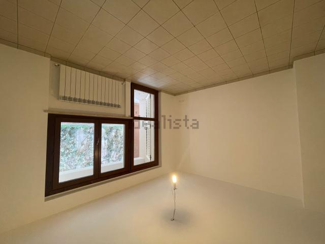 Appartamento in vendita di 103 m² in Via Dante Alighieri
