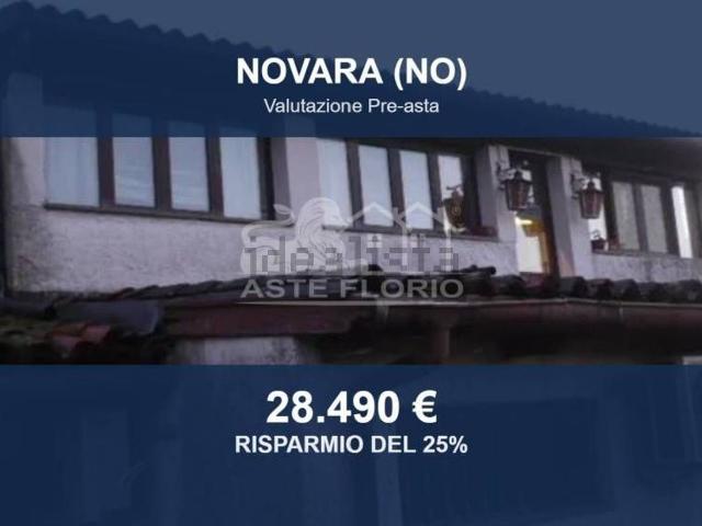 Appartamento in vendita di 103 m² in Via Della Chiesa, 11