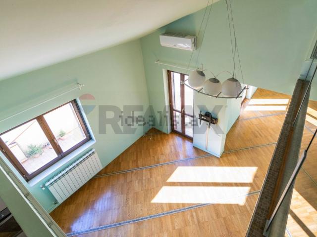 Appartamento in vendita di 103 m² in Via Etnea, 180