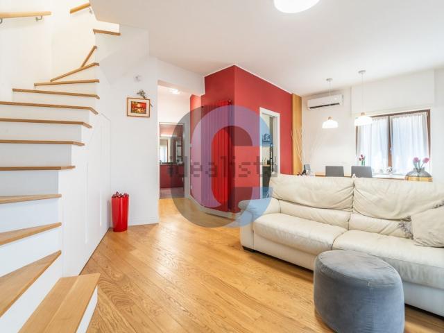 Appartamento in vendita di 103 m² in Via Frascati, 32