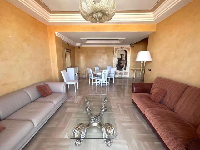 Appartamento in vendita di 103 m² in Via Loreto