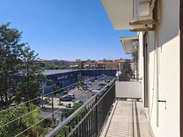 Appartamento in vendita di 103 m² in Via Lentini