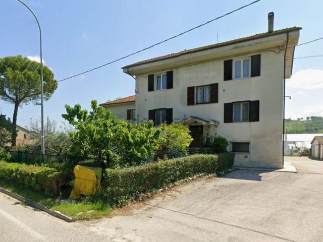 Appartamento in vendita di 103 m² in Via Leonardo da Vinci, 21