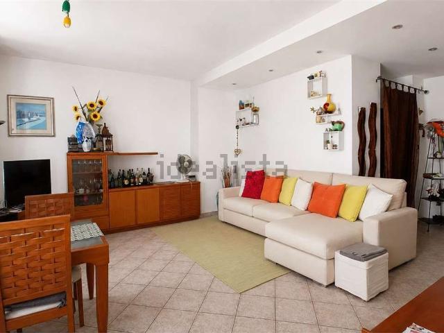 Appartamento in vendita di 103 m² in Via Luigi Cadorna, 14