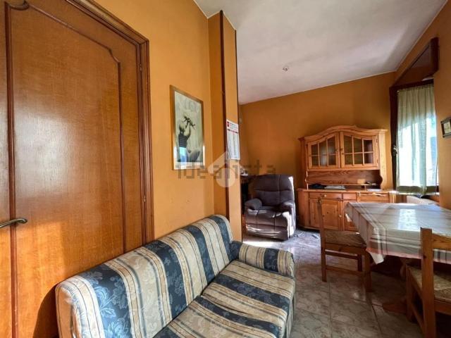 Appartamento in vendita di 103 m² in Via Monte Fiorino, 4