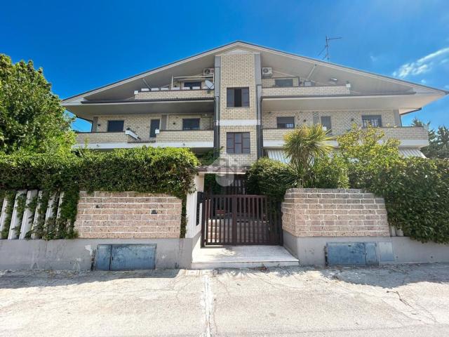 Appartamento in vendita di 103 m² in Via Mascagni, 11