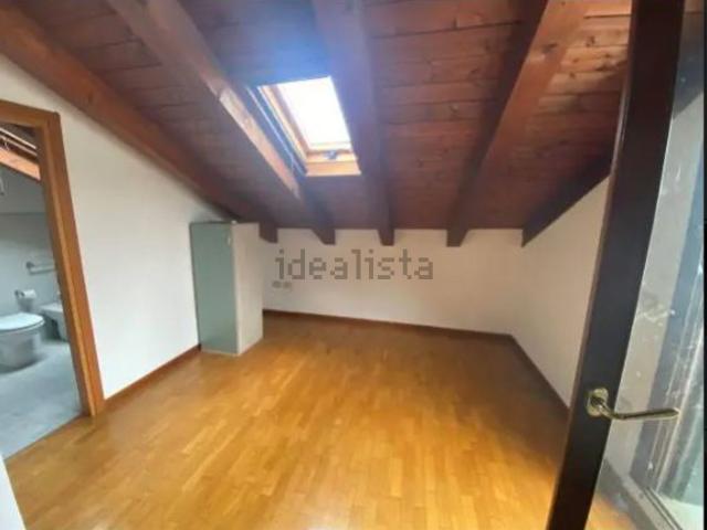 Appartamento in vendita di 103 m² in Via Mestrina, 19