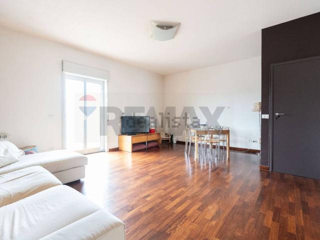 Appartamento in vendita di 103 m² in Via S. Maria la Stella, 78