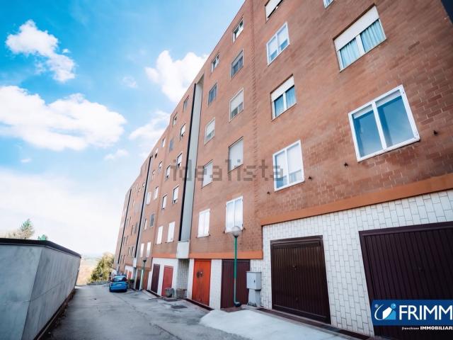 Appartamento in vendita di 103 m² in Via Sicilia