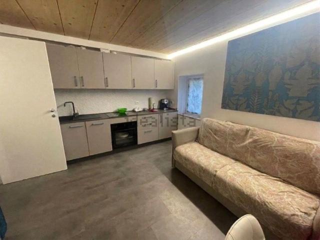 Appartamento in vendita di 103 m² in Via Pozzo del Mercato, 22