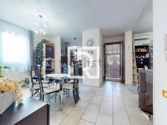 Appartamento in vendita di 103 m² in Via Palazzole, 7