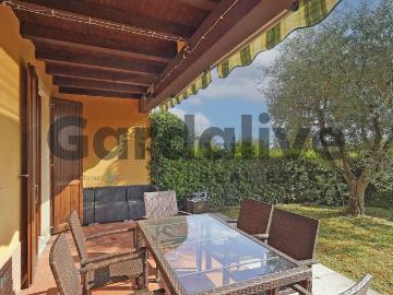 Appartamento in vendita di 103 m² in Via Provinciale 25, 2