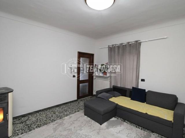 Appartamento in vendita di 103 m² in Via Rosa Govone, 4