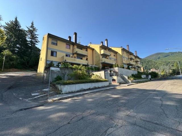 Appartamento in vendita di 103 m² in Via Umberto Nobili, 42