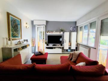 Appartamento in vendita di 103 m² in Via Umbria