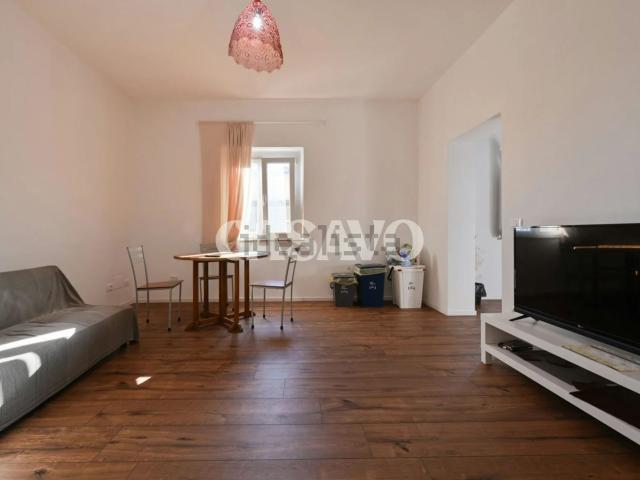 Appartamento in vendita di 103 m² in Via Vittorio Veneto, 99