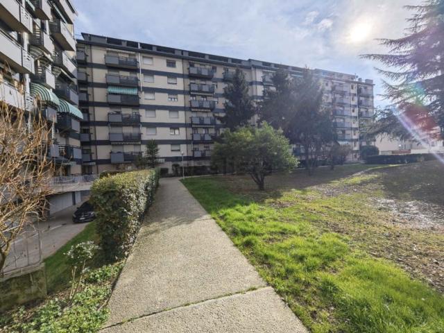 Appartamento in vendita di 103 m² in Viale Viareggio, 35