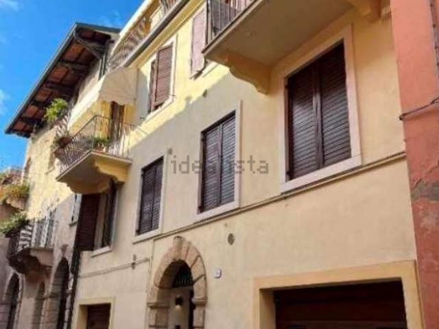 Appartamento in vendita di 103 m² in Vicolo Dietro Sant&apos Andrea, 6