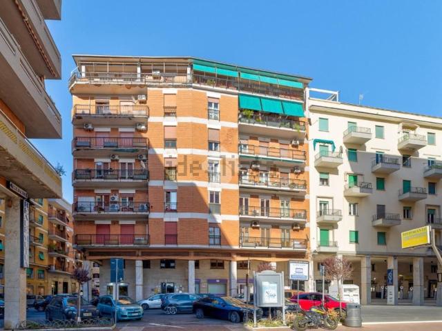 Appartamento in vendita di 103 m² in Corso Guglielmo Marconi