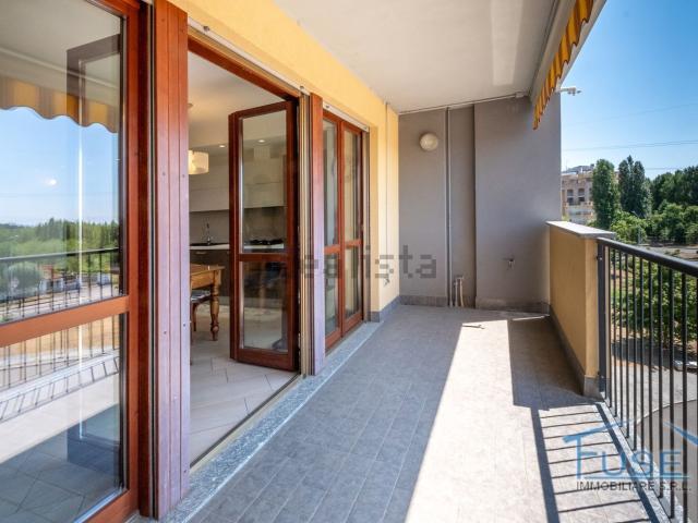 Appartamento in vendita di 103 m² in Piazza della Costituzione