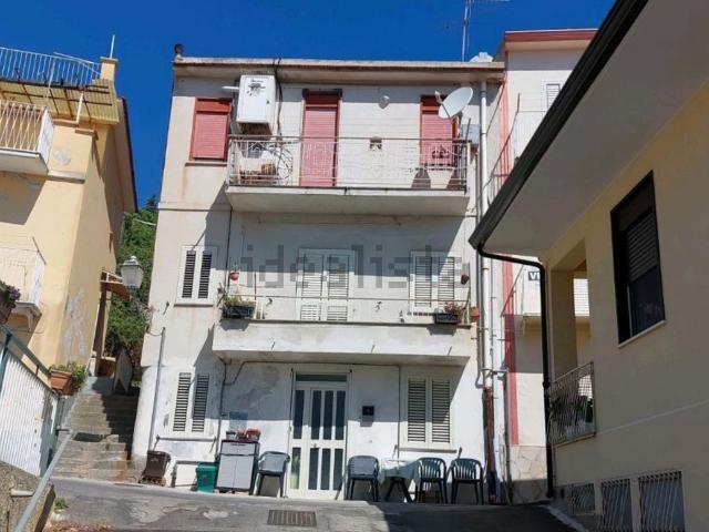 Appartamento in vendita di 103 m² in Piazza della Vittoria