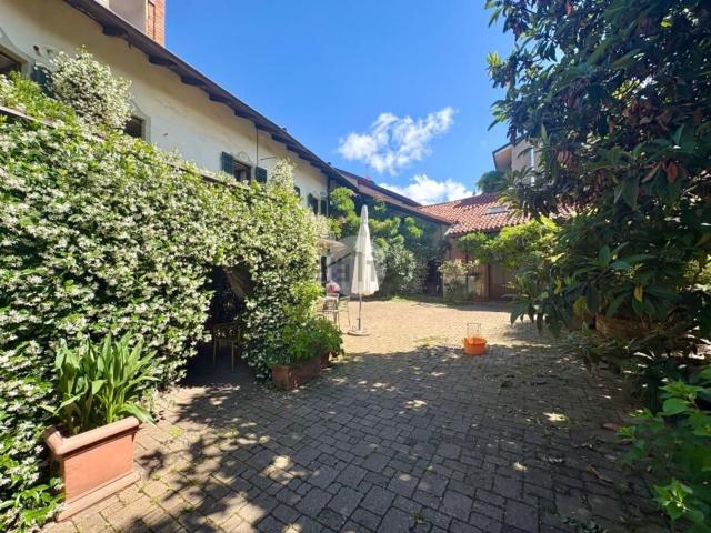 Appartamento in vendita di 103 m² in Piazza San Michele, 1