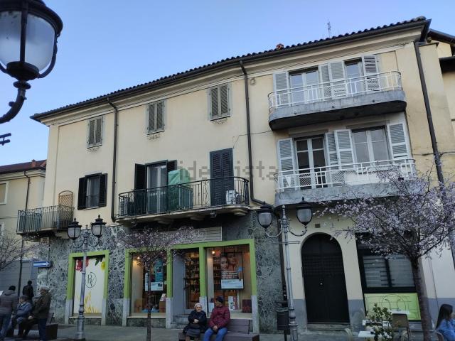 Appartamento in vendita di 103 m² in Piazza San Pietro in Vincoli, 3