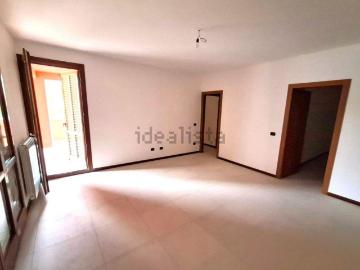 Appartamento in vendita di 104 m² in Via 1° maggio, 1