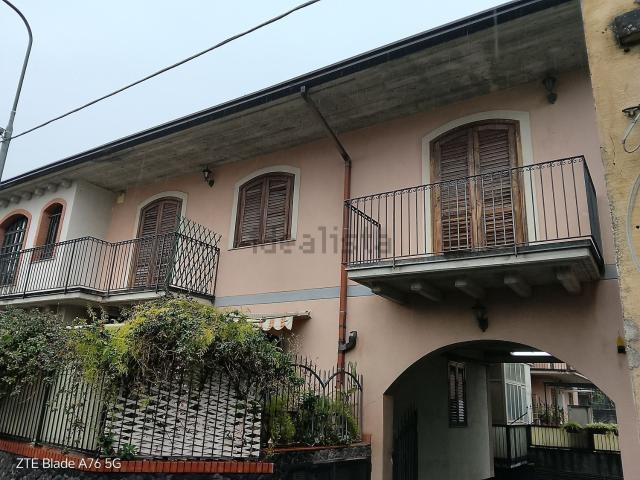 Appartamento in vendita di 104 m² in Via Consoli