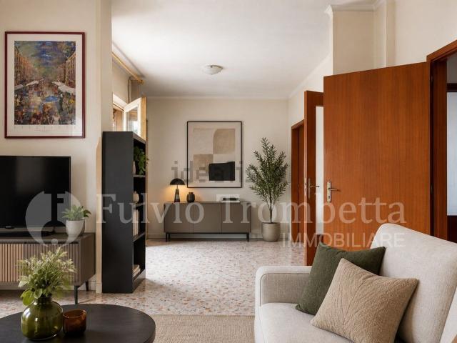 Appartamento in vendita di 104 m² in Via Consalvo, 99
