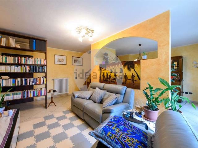 Appartamento in vendita di 104 m² in Via Cà Nova, 15
