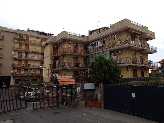 Appartamento in vendita di 104 m² in Via Caduti del Lavoro, 2