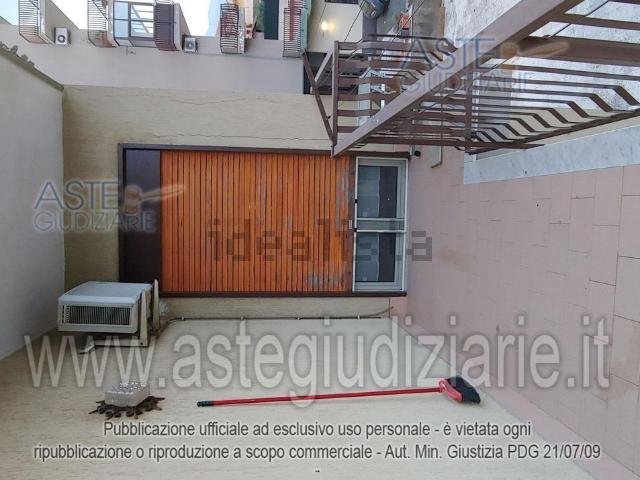 Appartamento in vendita di 104 m² in Via Caduti del Lavoro, 2