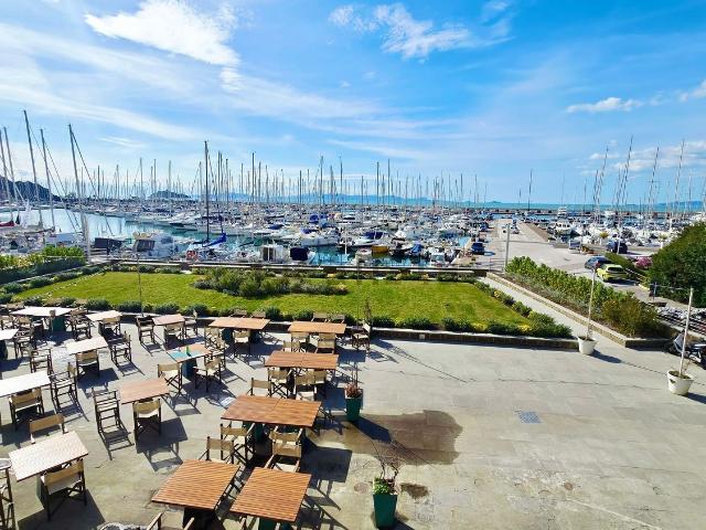 Appartamento in vendita di 104 m² in Via Cala del Pozzo, 10