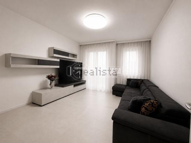 Appartamento in vendita di 104 m² in Via Carmelina Adani, 6
