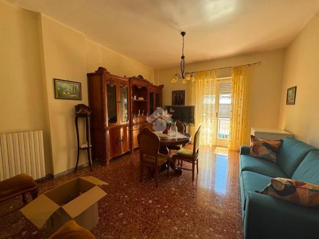 Appartamento in vendita di 104 m² in Via Casilina, 1